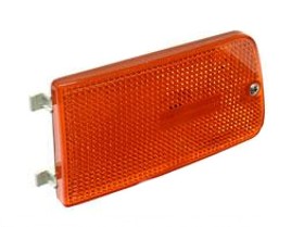 RIGHT FRONT SIDE MARKER LIGHT