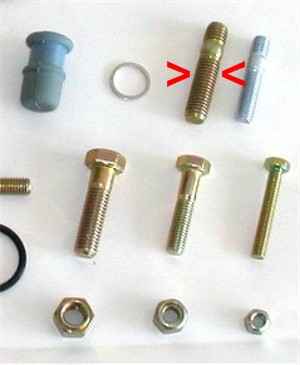 STUD TURBINE OUTLET / DOWN PIPE 944T (#1) - 90008105202