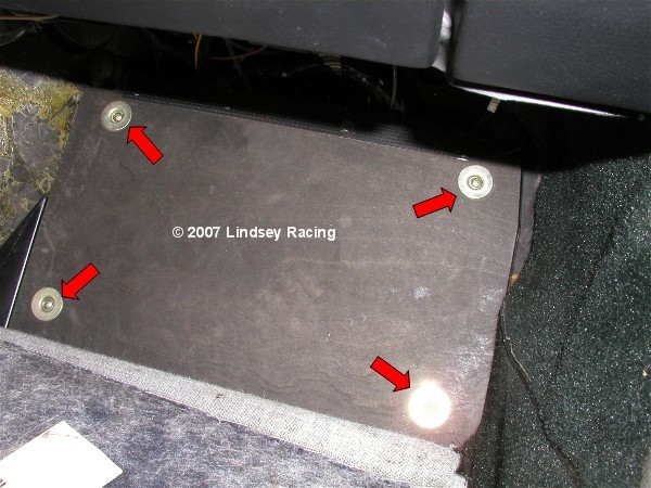 LINDSEY RACING Your Porsche Performance Parts Center: LR 944 MAX  PERFORMANCE CHIP '85/2-'88